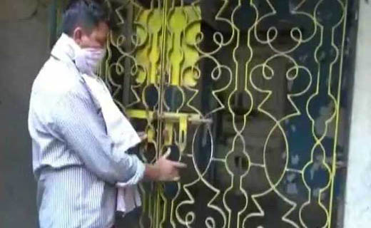 Decomposed bodies of West Bengal minister Moloy Ghatak’s family recovered from home