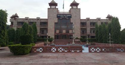 Centre disregards SC Collegium’s recommendation, appoints acting Chief Justice of MP High Court
