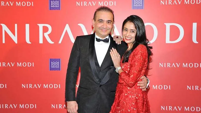 Nirav Modi and his sister Purvi Modi 