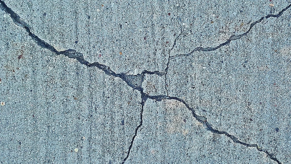 Moderate intensity earthquake jolts Kashmir