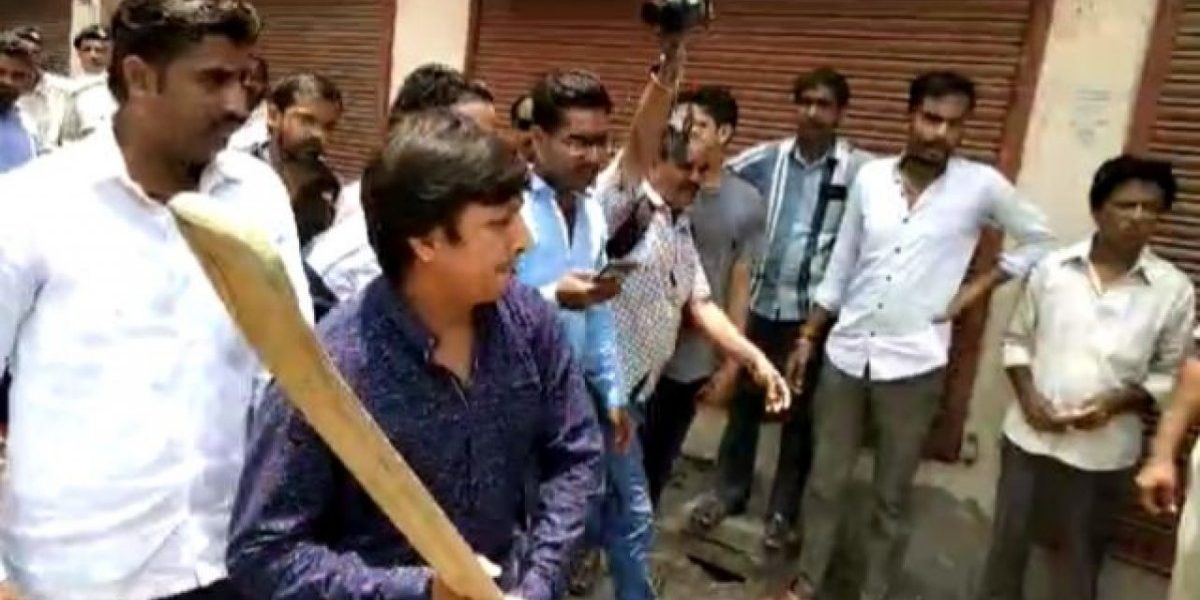 BJP’s Kailash Vijayvargiya denied bail for thrashing official with cricket bat