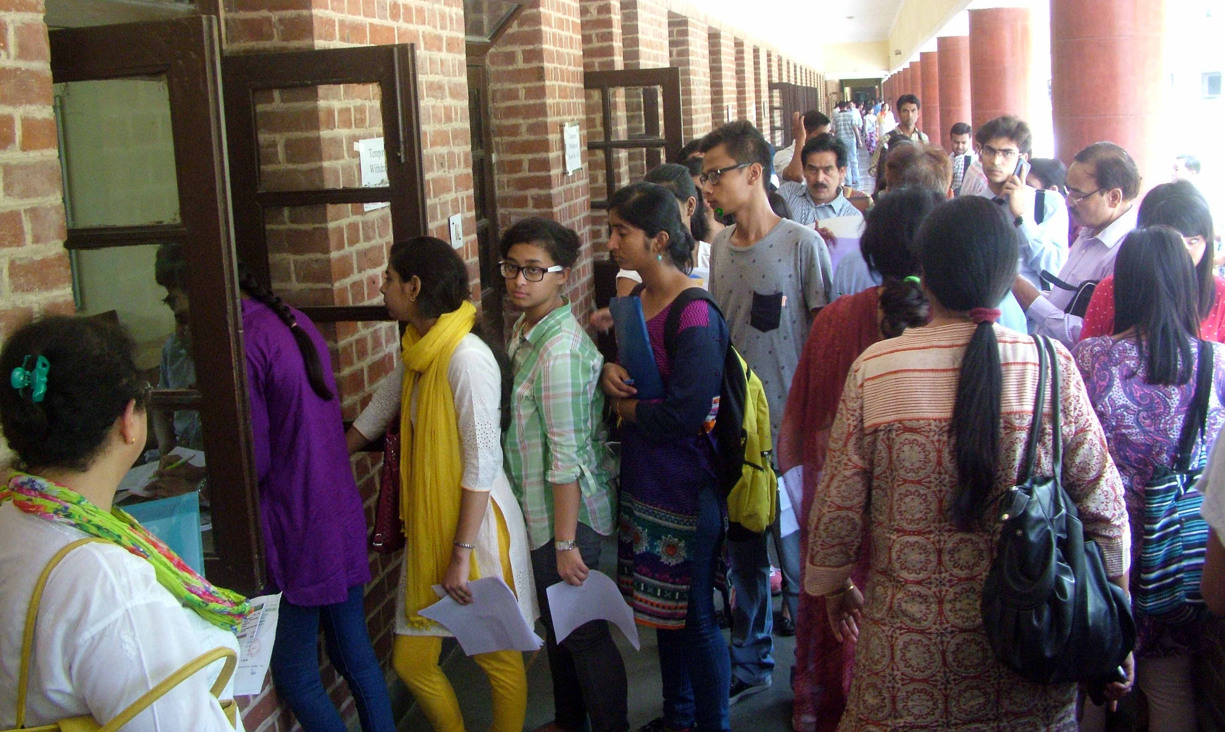 HC quashes Delhi University’s new admission norm