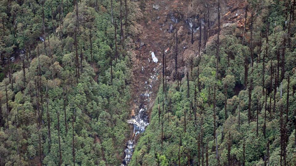 6 bodies, 7 mortal remains found at An-32 crash site