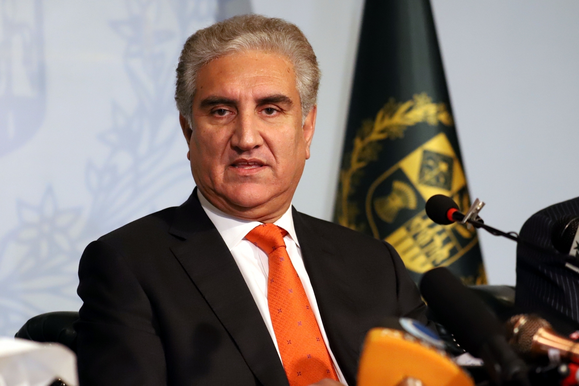 Pakistan’s foreign minister Qureshi heckled by Canadian journalist