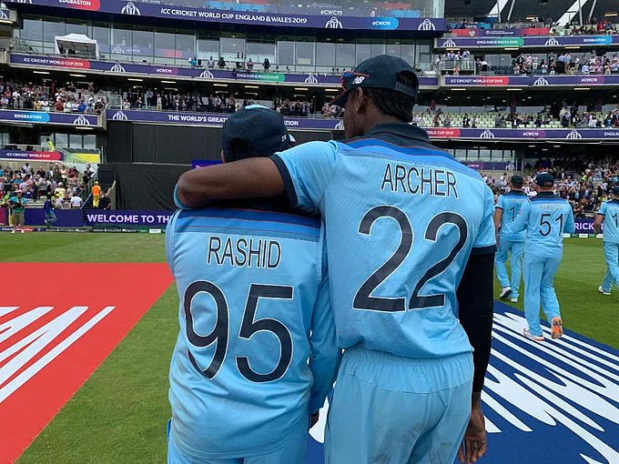England vs Australia LIVE: Jason Roy completes his half century