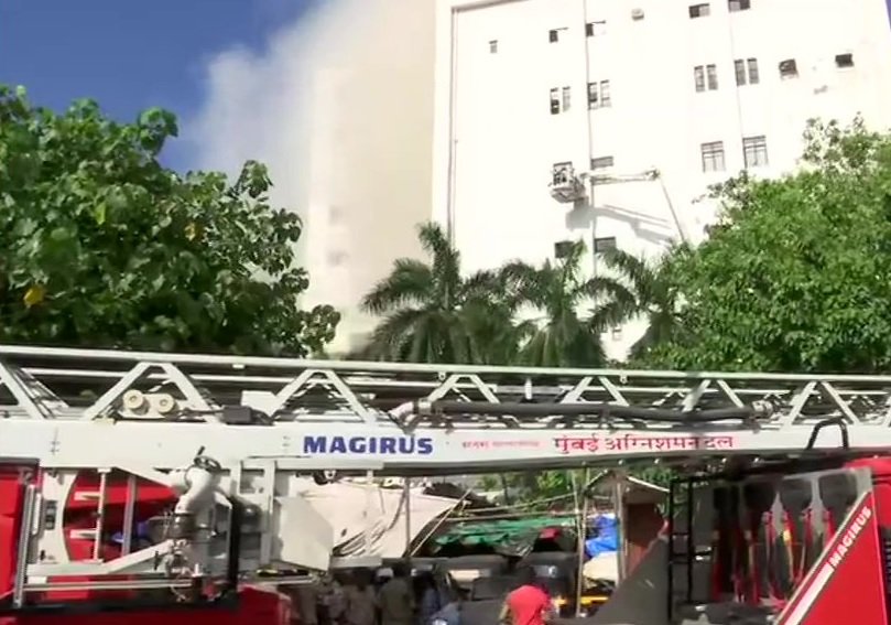20 rescued from burning MTNL building in Mumbai, many more trapped