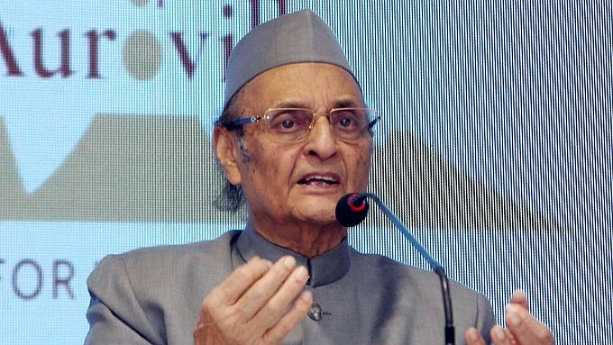 Kashmir: Cong wants Modi to make statement, last J&K Sadr-e-Riyasat Karan Singh says “unprecedented situation”