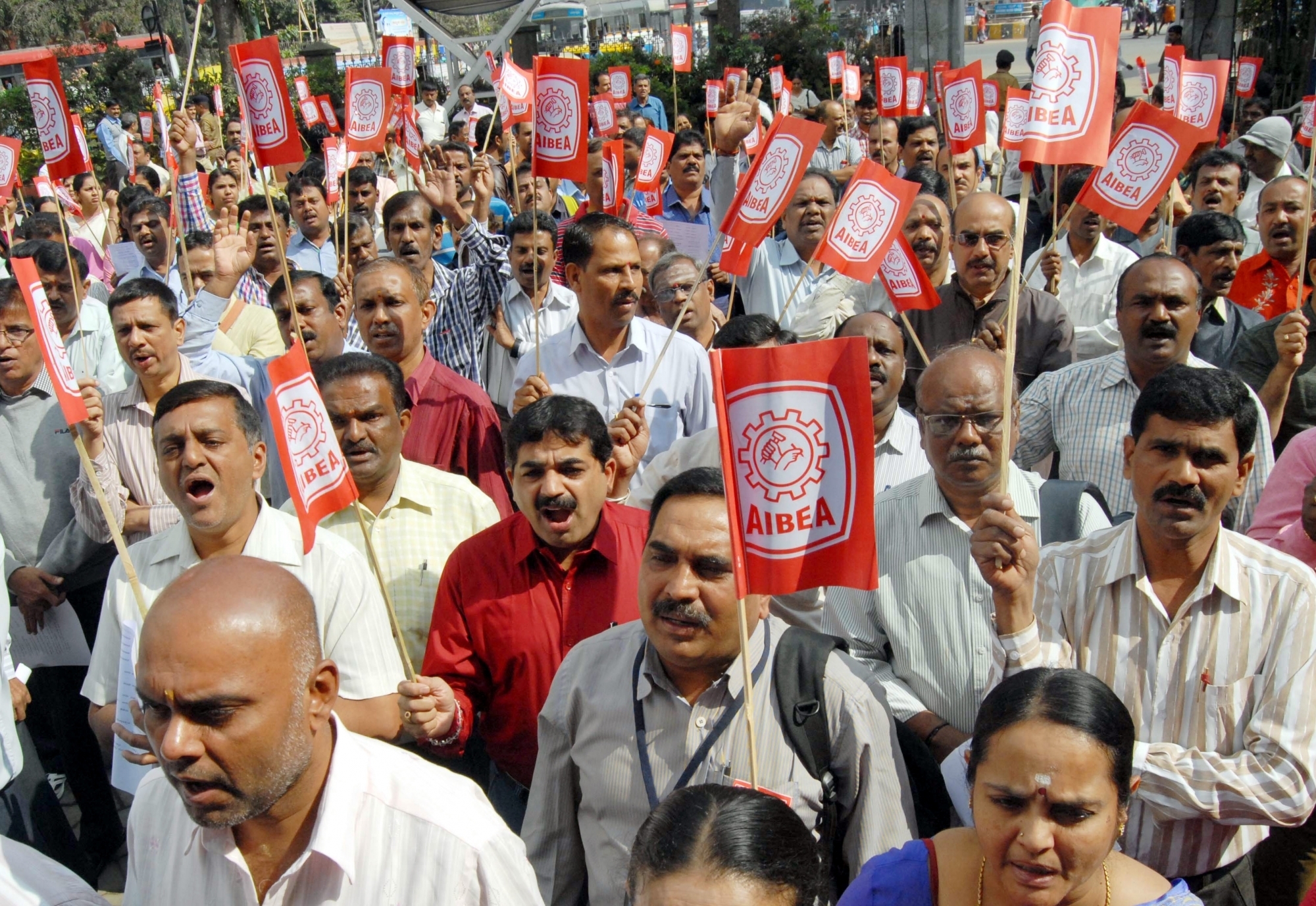 Bank merger move to help big corporates: Employees association