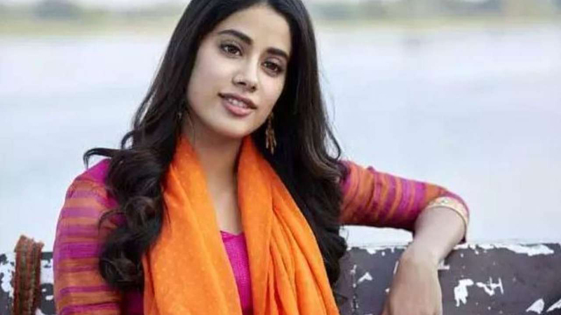Zoya Akhtar signs Janhvi Kapoor in her next