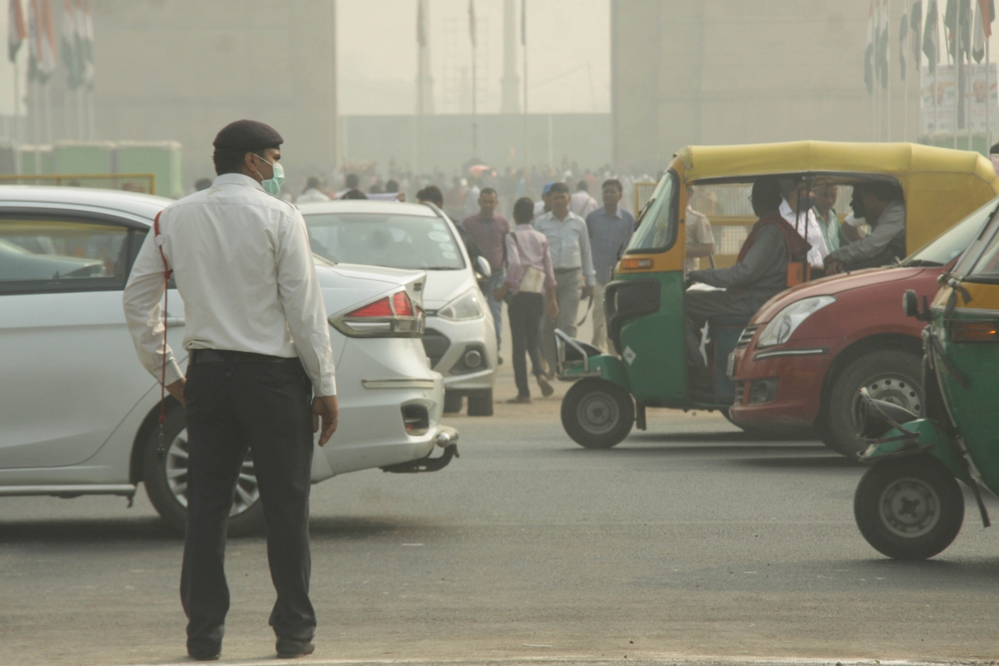 Auto driver fined ₹32,500 for traffic violations