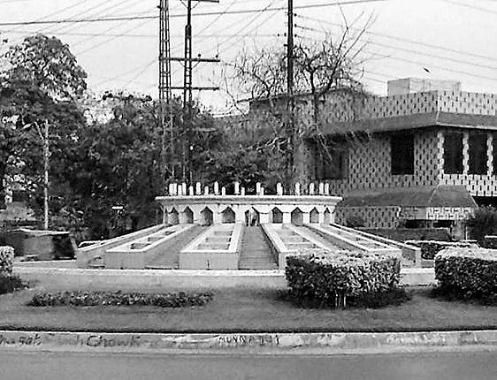 Remembering Bhagat Singh through some rare pictures from the chapters of his life