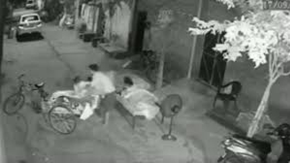 WATCH: Man caught on camera trying to abduct 4 year old child