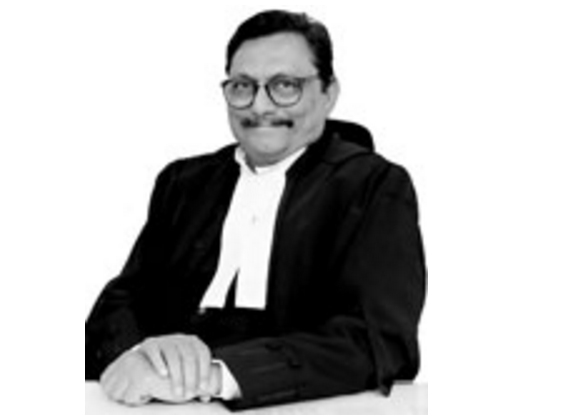 Justice Bobde to be next CJI, President signs warrant