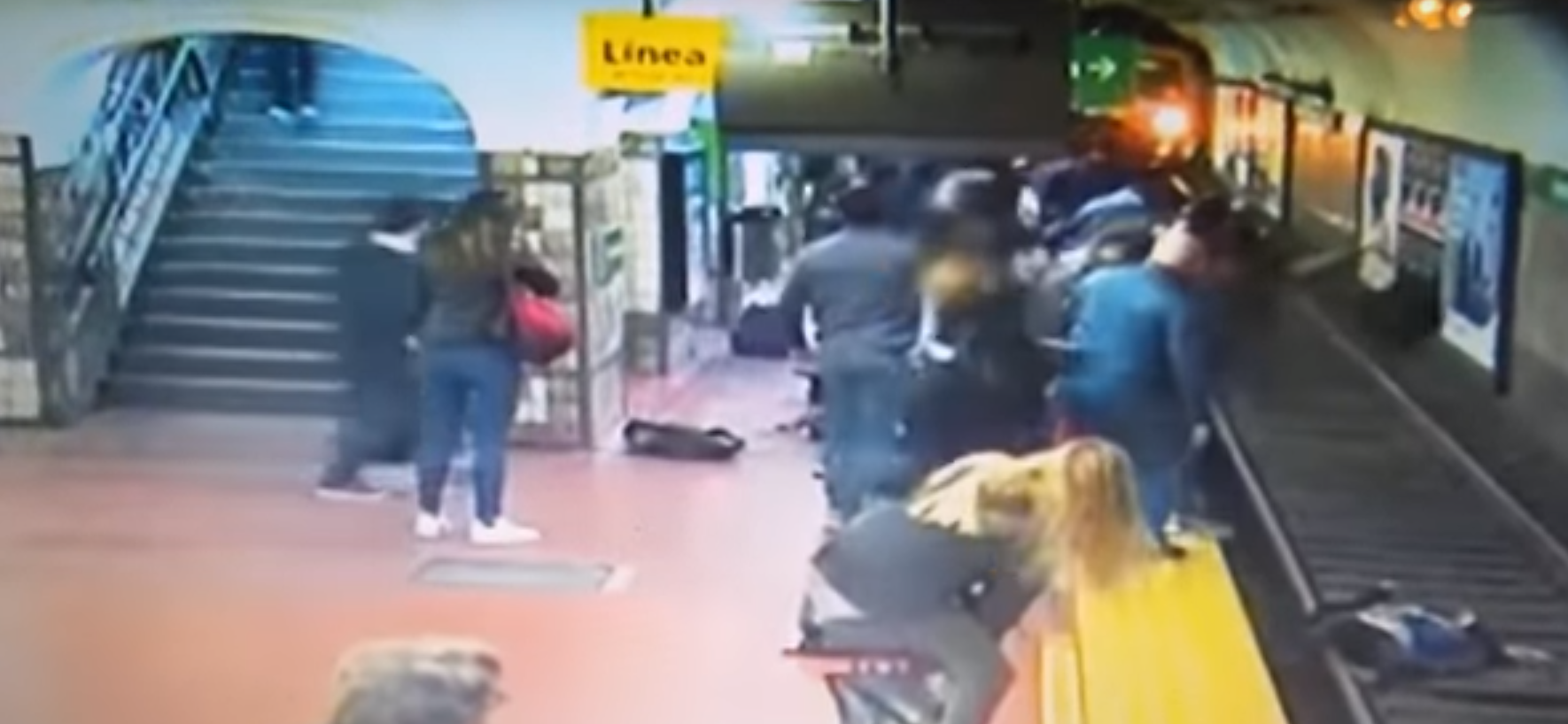 WATCH : Woman in Argentina rescued after commuter faints and falls onto subway tracks