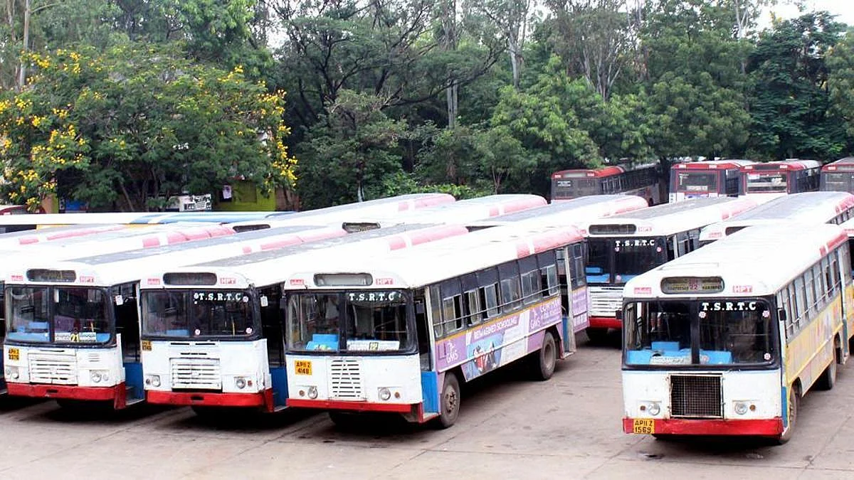 On 26th day of strike, Telangana RTC staff vow to continue