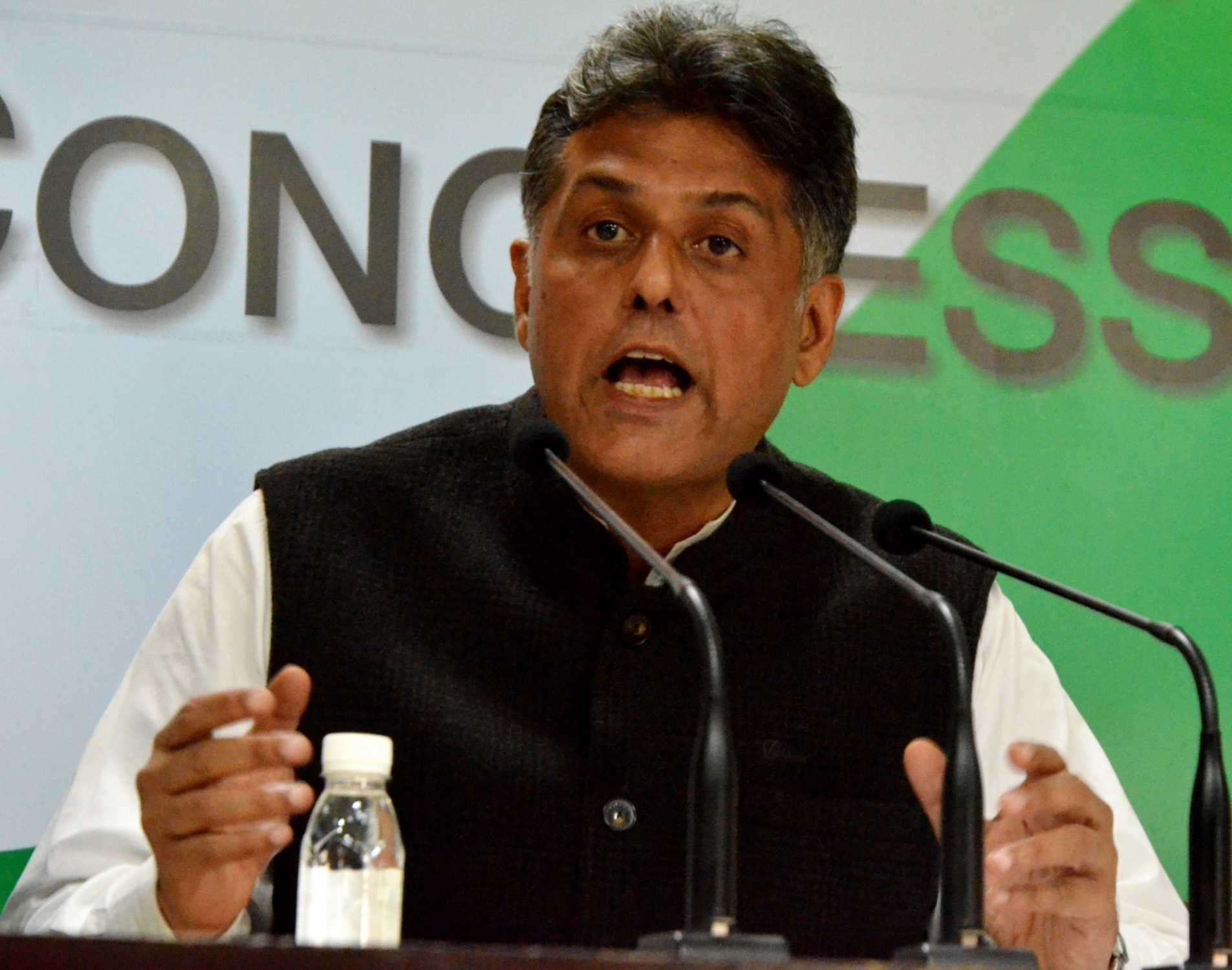 Congress slams Modi Govt for forcefully retiring officials, questions if inquiry was done