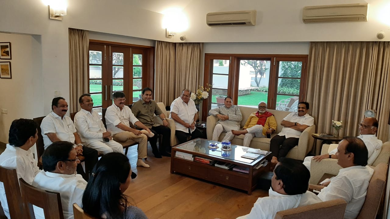 Monday meeting between Sharad Pawar and Sonia Gandhi on Maharashtra
