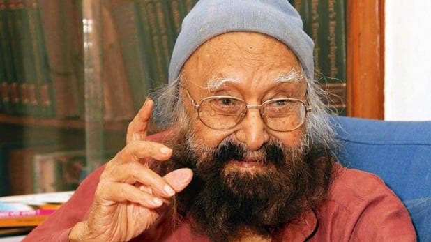 Railway official objects to Khushwant’s novel “Women, Sex, Love and Lust” at stall