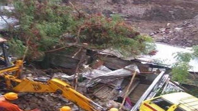 17 killed as wall collapses in Tamil Nadu village following rains