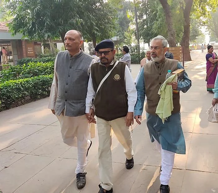 Being unceremoniously escorted out of the Ashram 