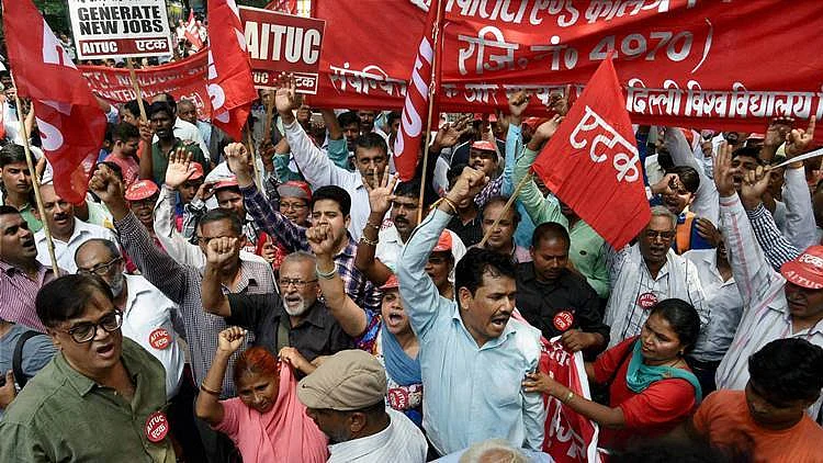 ‘Bharat Bandh’ evokes good response barring in a few states