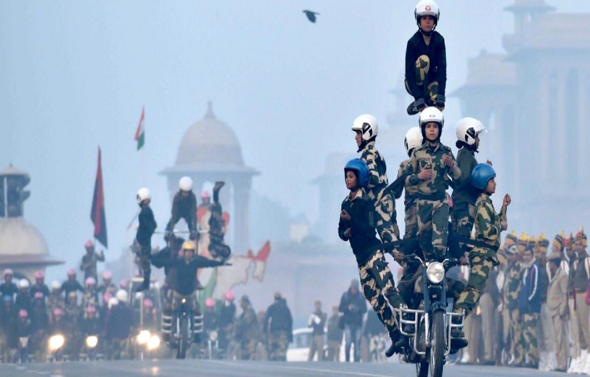Women CRPF bikers to make Republic Day parade debut with daredevil stunts