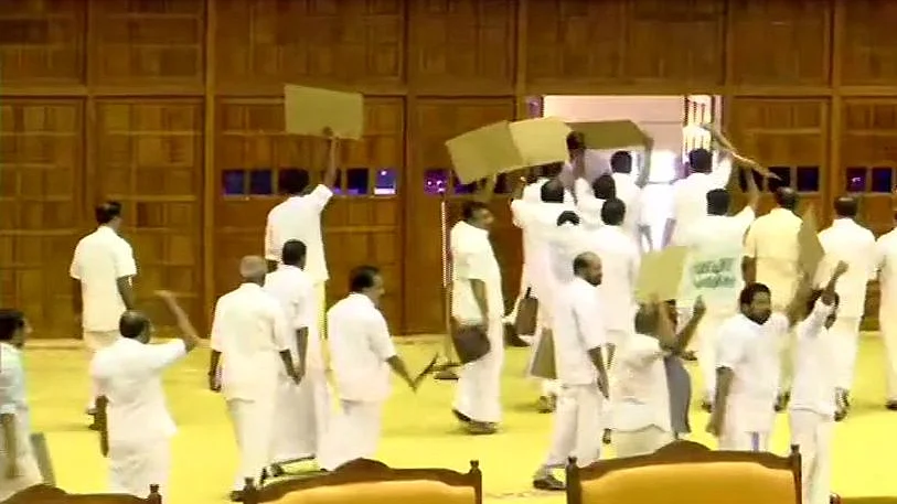 UDF MLAs block Governor inside Kerala assembly, marshals remove them
