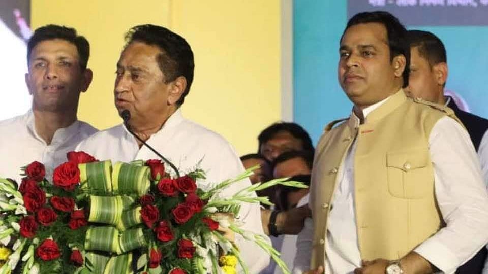 Madhya Pradesh Three Bjp Leaders Join Congress Say Joining Secular Forces