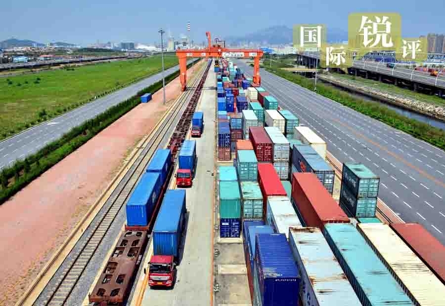 China’s foreign trade drops 9.6% in January, February