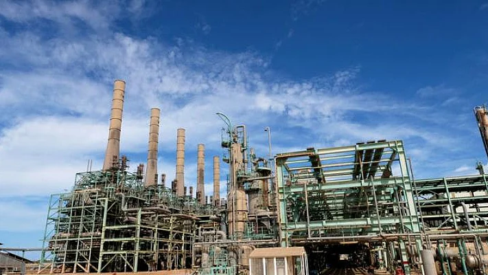 Eight core industries’ output contracts 9.6% in July