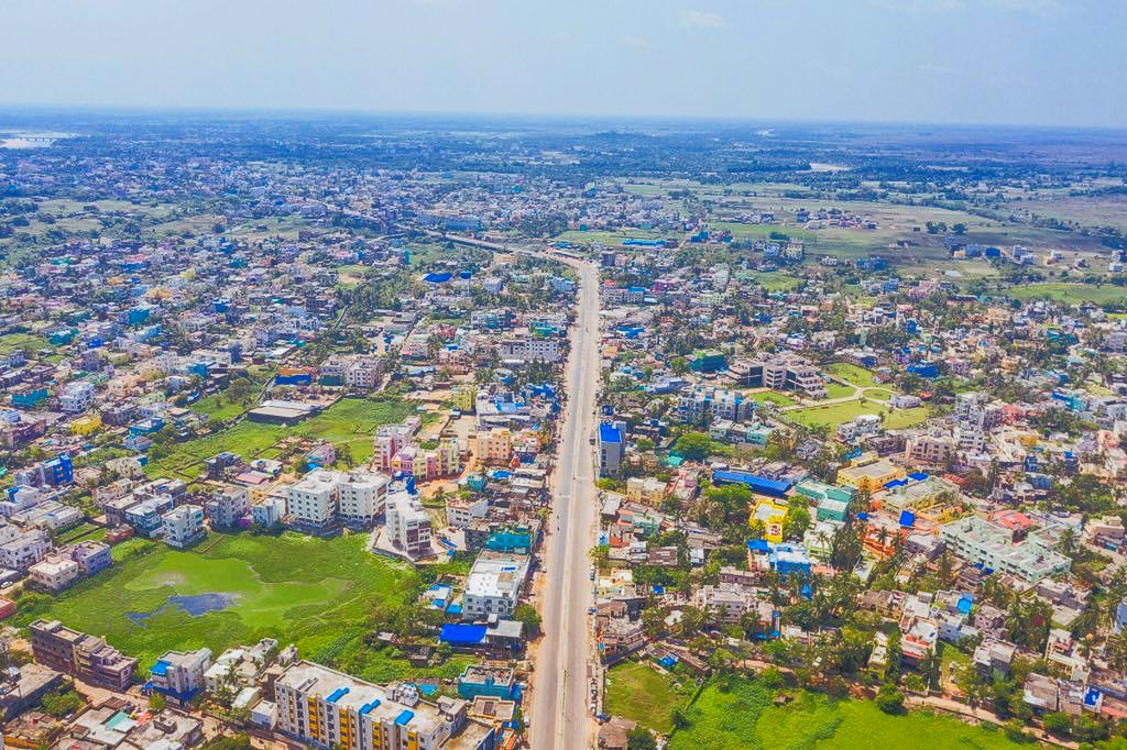 Odisha extends lockdown to Apr 30, 1st state to do so, urges Centre to stop train, air services till month end