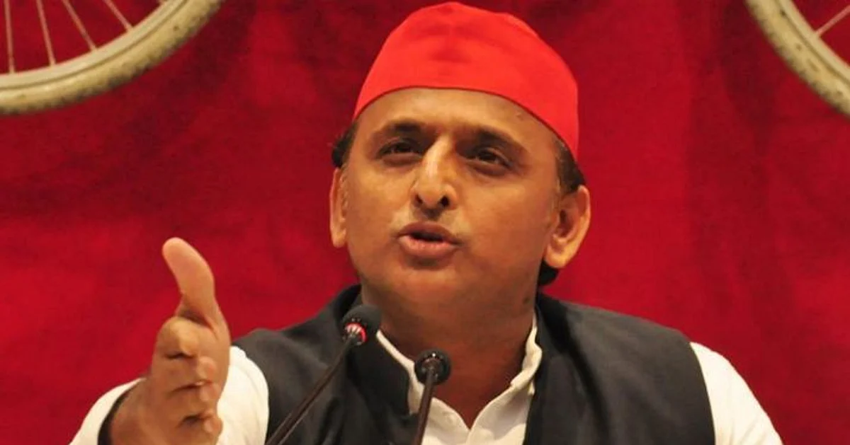 Conspiracy to grab land of farmers: Akhilesh Yadav Conspiracy to grab land of farmers: Akhilesh Yadav