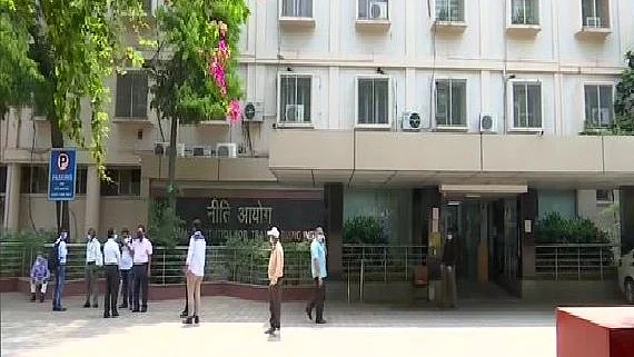 NITI Aayog building sealed for 48 hrs after staffer tests COVID-19 positive