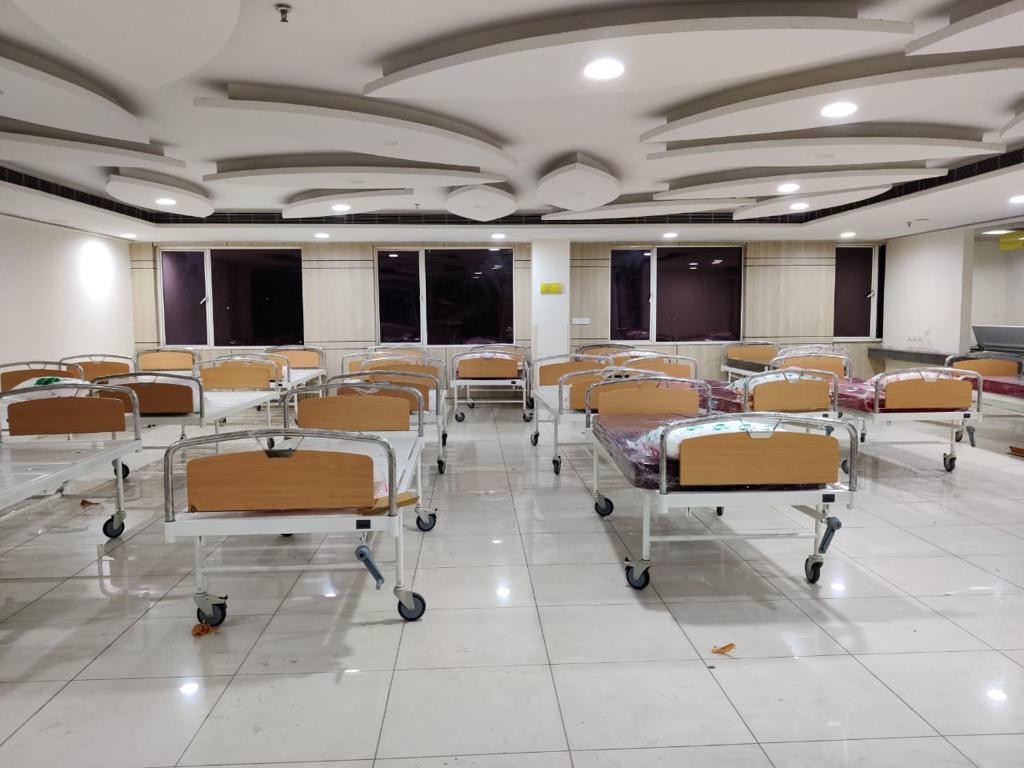 Delhi govt fails to provide proper accommodation, meals to LNJP nurses on COVID-19 duty