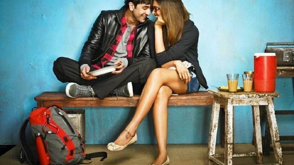 Deepika shares pics from ‘first look’ test with Ranbir for ‘YJHD’