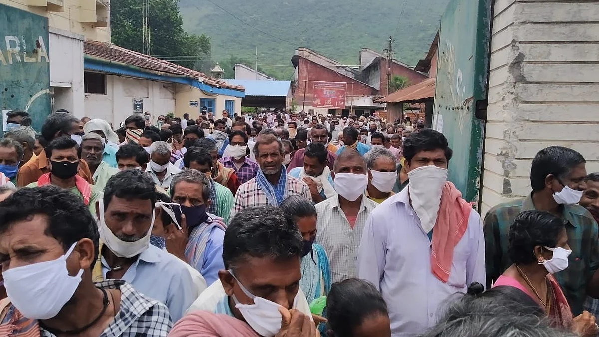 13,000 jute mill workers in Andhra Pradesh on strike over non-payment of wages for lockdown period