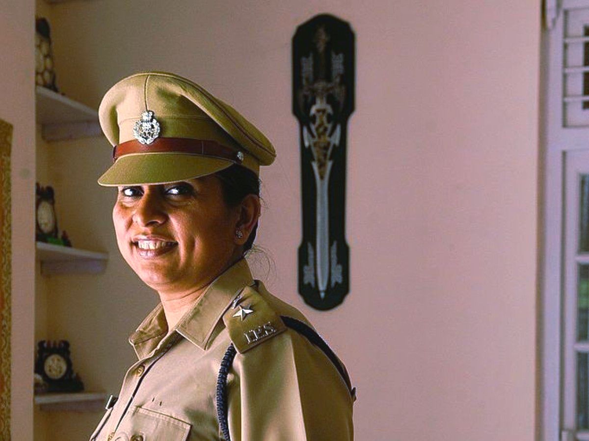 Woman IPS officer puts duty before self, ensures high morale of force