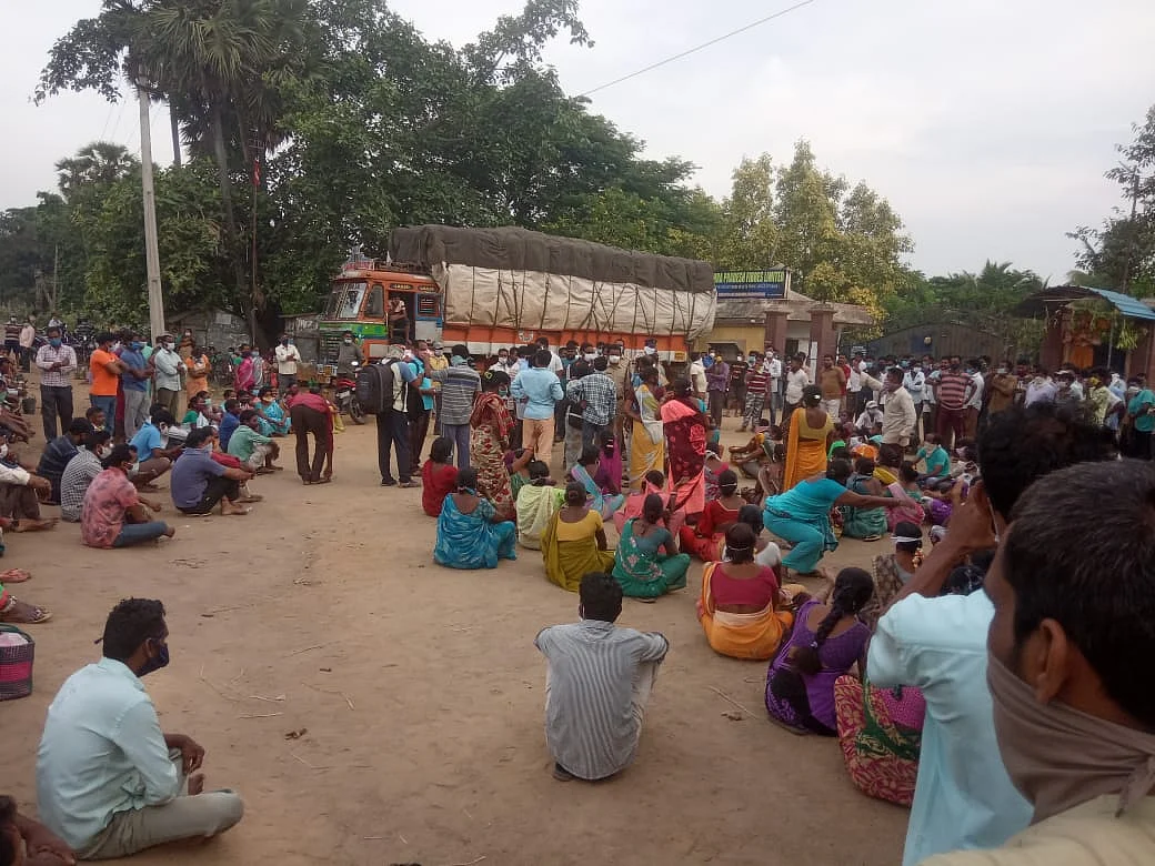 13,000 jute mill workers in Andhra Pradesh on strike over non-payment of wages for lockdown period