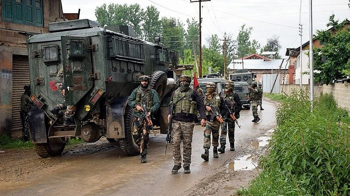 Frequent gun battles affect online education in COVID-affected Kashmir