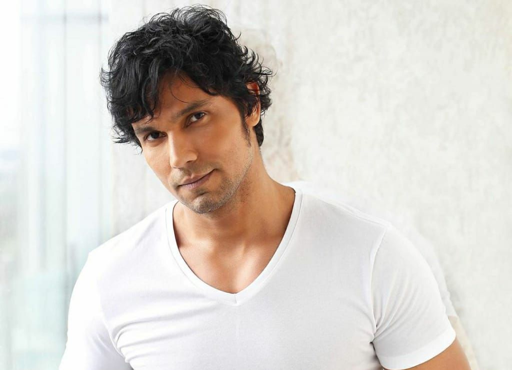 Randeep Hooda moves towards the west, signs up a leading talent management agency in Hollywood