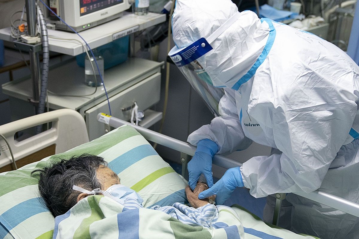 India may see 2.87 lakh COVID cases a day by winter 2021: MIT study