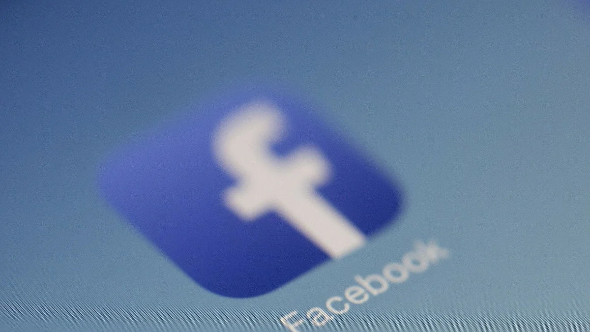 Facebook takes on YouTube, set to launch licensed music videos