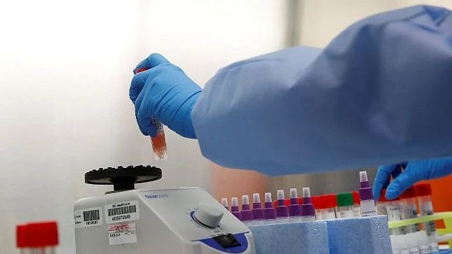 Lab-made virus mimics COVID-19 virus, can aid vaccine discovery