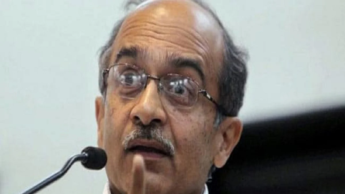 Prashant Bhushan contempt case: 16 civil society members move SC seeking intervention, case dismissal