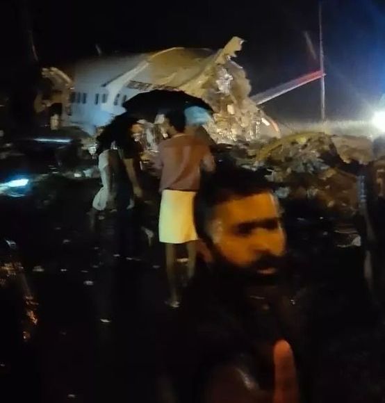 Air India Express plane skids, overshoots runway at Kozhikode airport; 18 dead, 127 injured