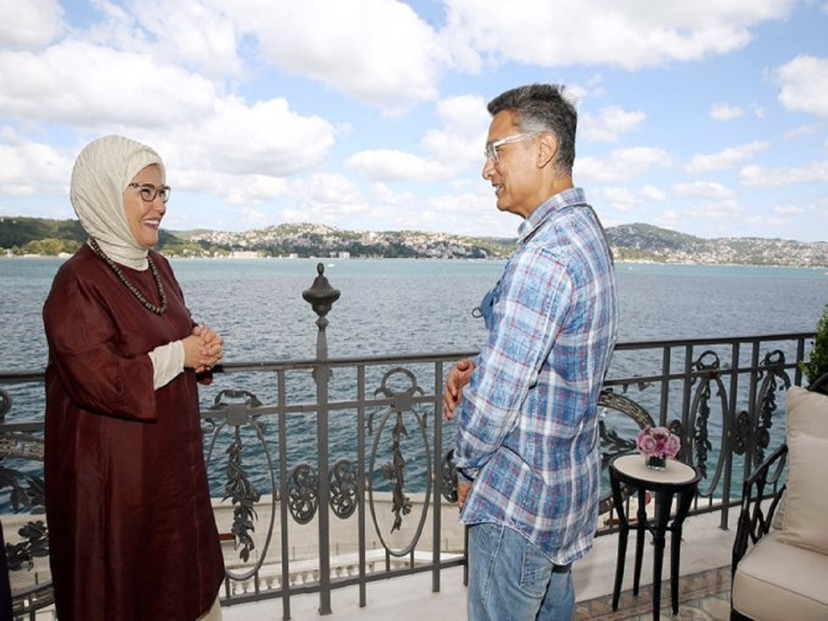 Aamir Khan meets First Lady of Turkey, Twitterati not happy