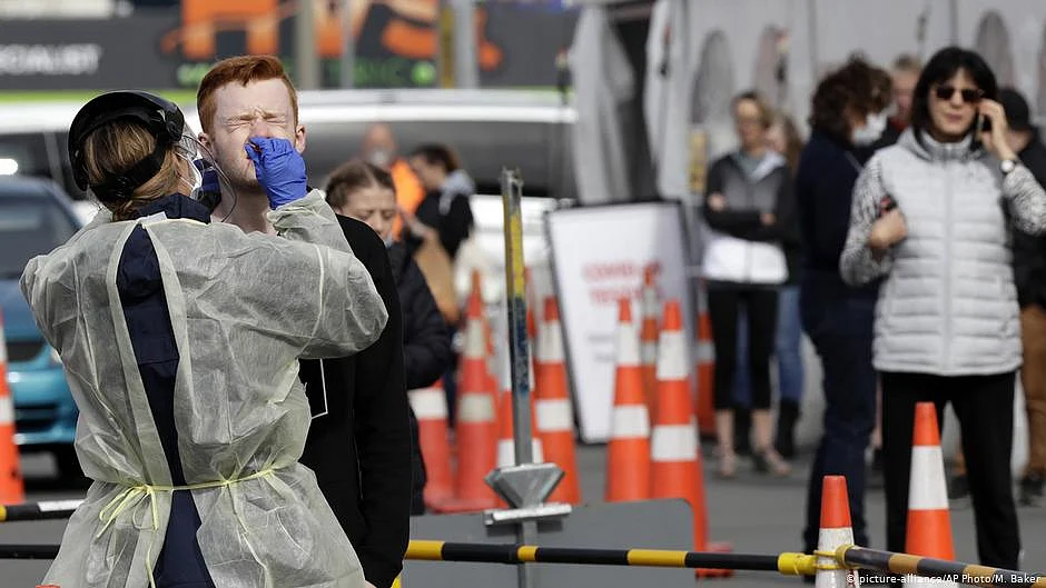 New Zealand to enter lockdown after single virus case found