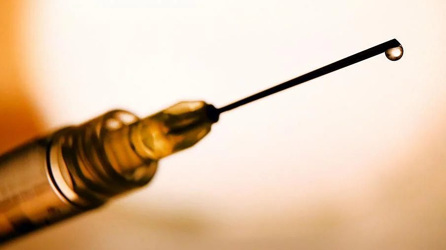 Nasal vax prevents COVID infection in mice
