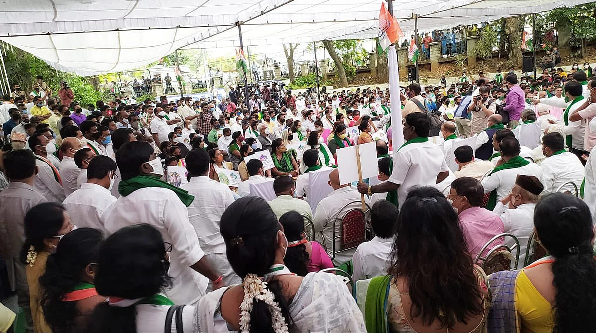 Karnataka Bandh: Thousands hit street, several detained, CM Yediyurappa finally says he will talk to farmers