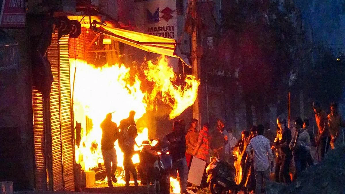 Delhi riots: Chargesheet filed by police focuses only on anti-CAA protests, not wanton violence in February